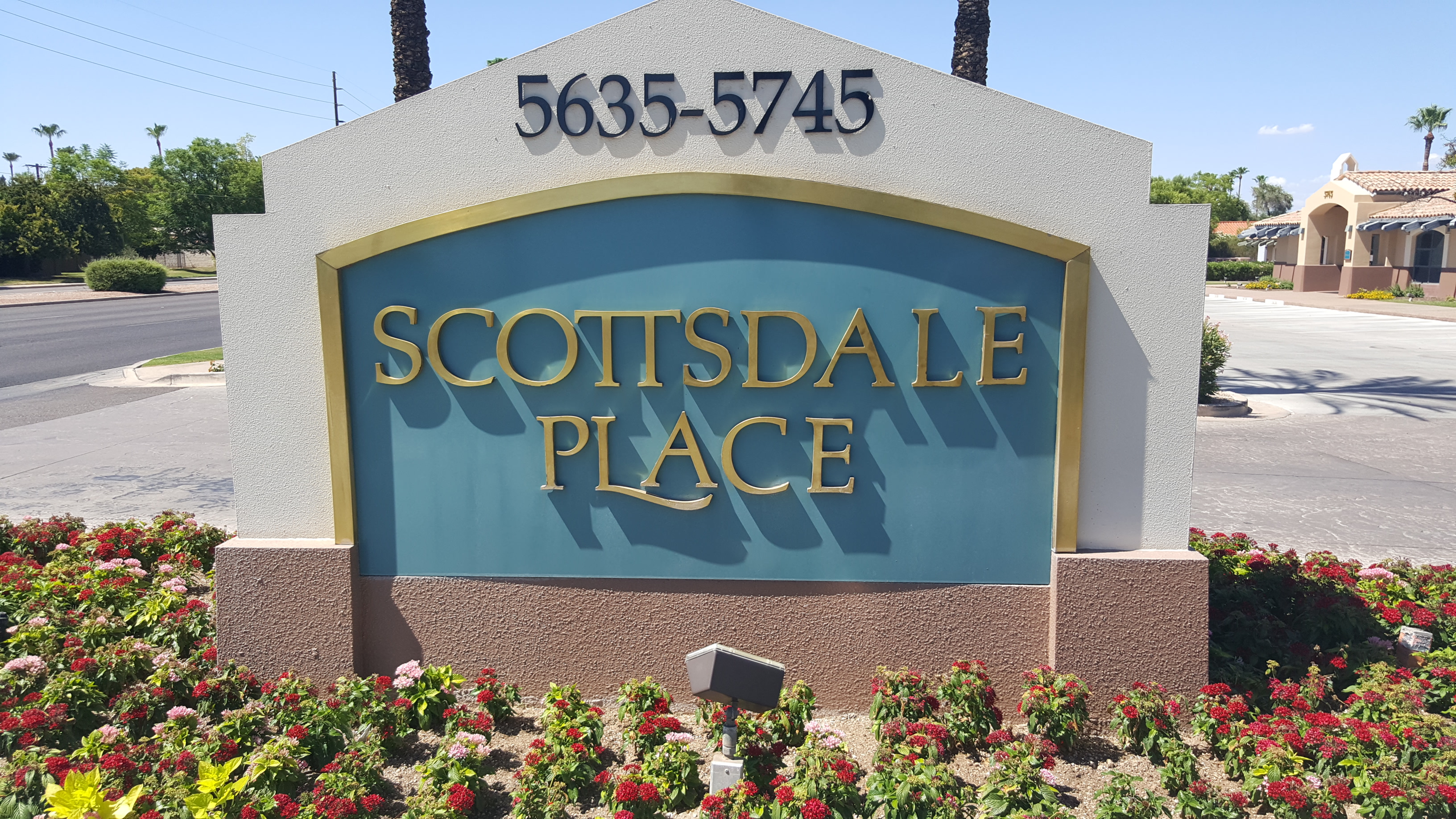 Find our Arizona DUI Law Firm office located in the Scottsdale Place.